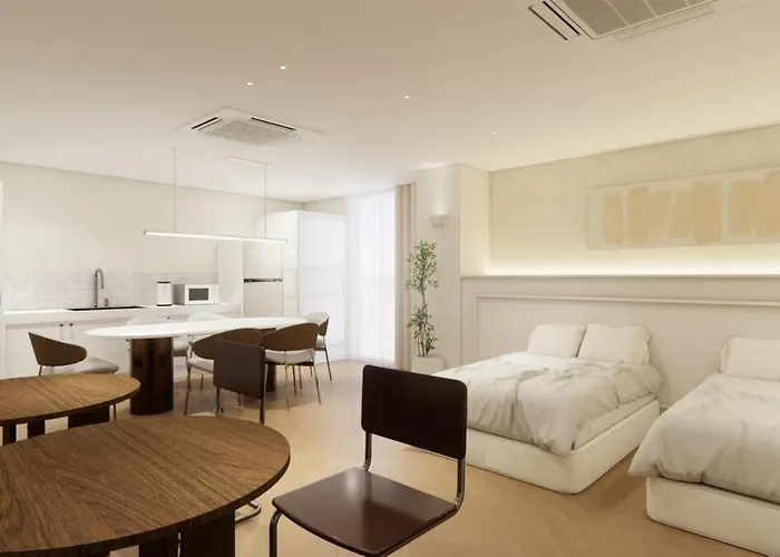アパート The 23 Siena-10guests, Family Suite, Cityhall Station 5sec, 명동도보8분 *