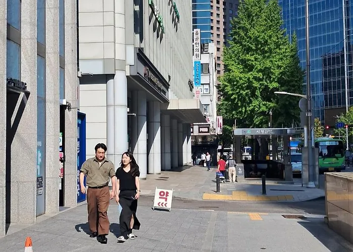 アパート The 23 Siena-10guests, Family Suite, Cityhall Station 5sec, 명동도보8분 ソウル特別市